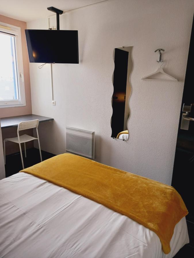 Hotel M&R Ifs Bagian luar foto