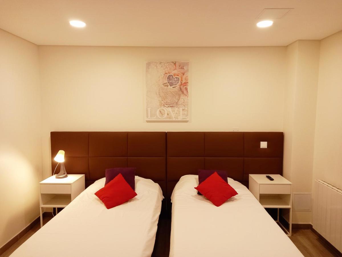 Hotel M&R Ifs Bagian luar foto