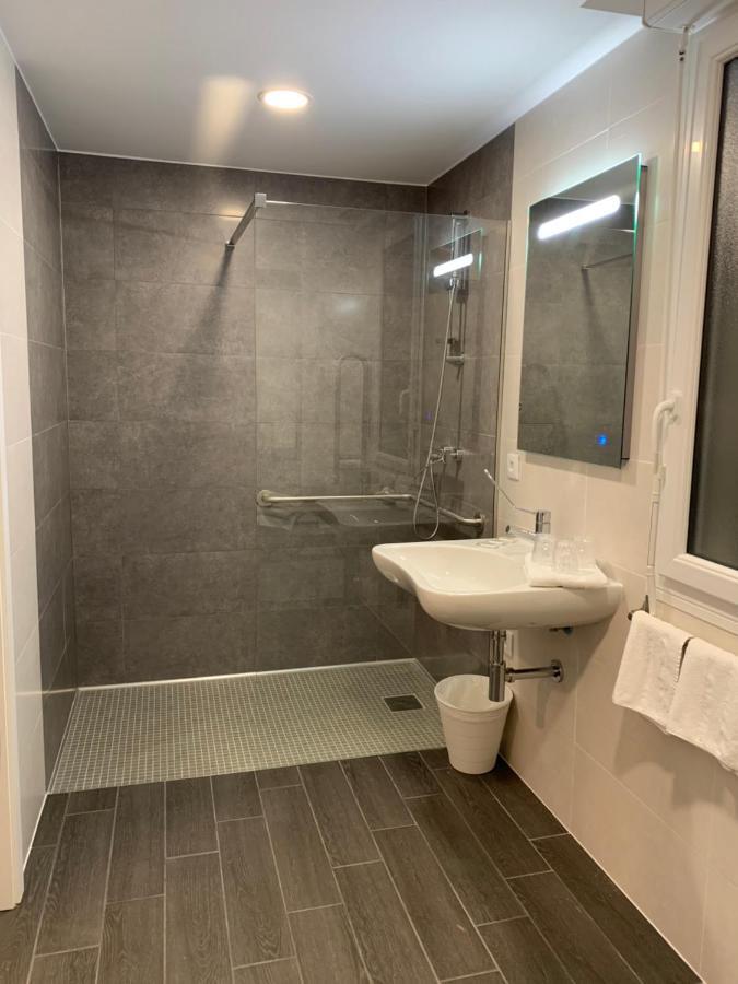 Hotel M&R Ifs Bagian luar foto